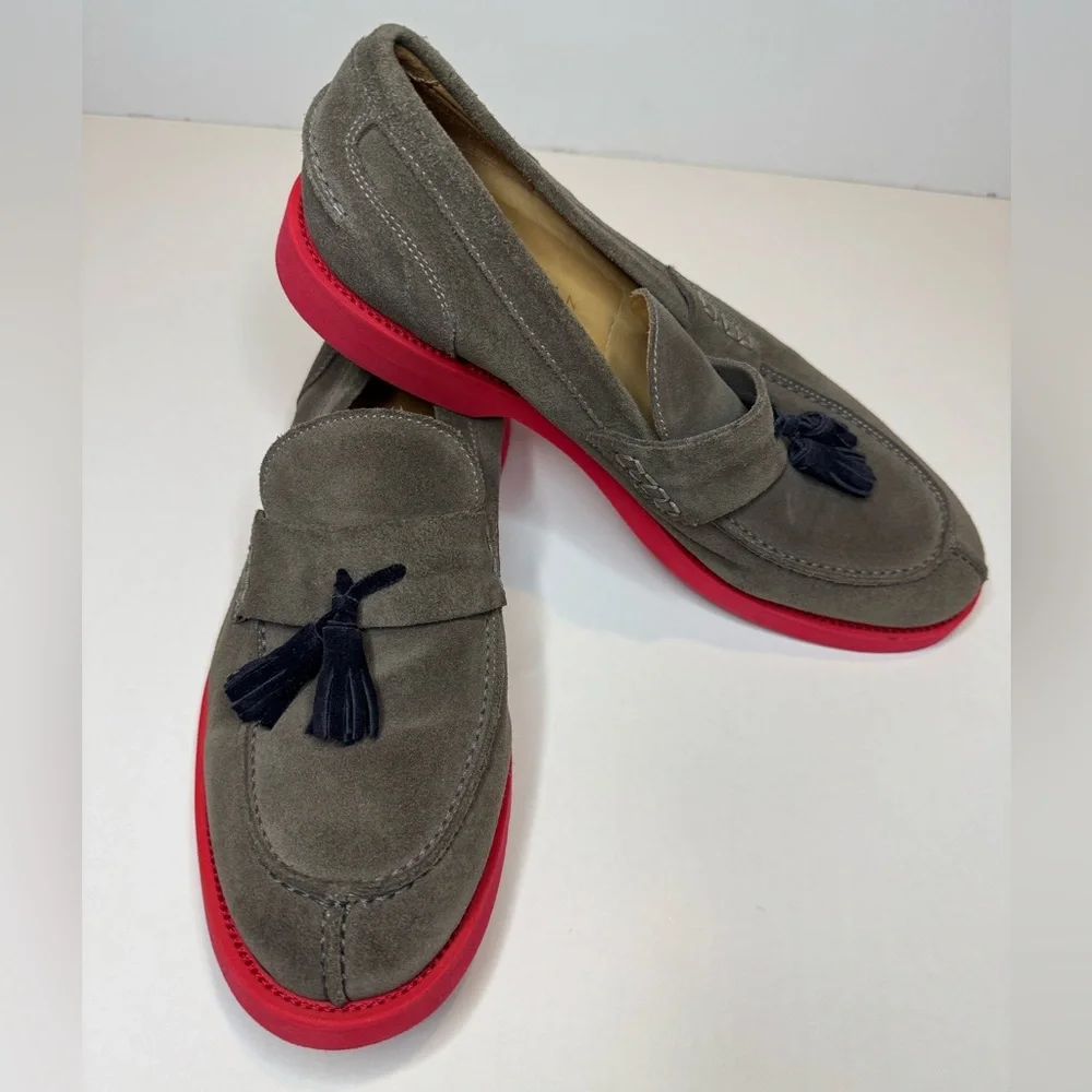 Thomas Dean Taupe Suede Loafers with Vibrant Red Soles Size 9